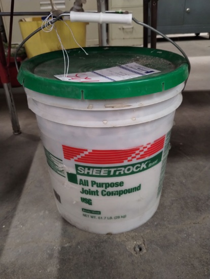 BUCKET OF ALL PURPOSE JOINT COMPOUND
