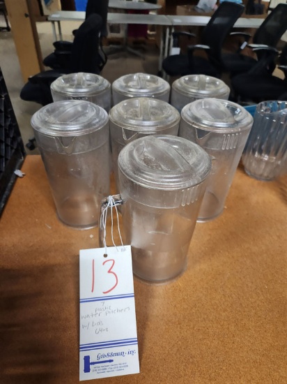 7 PLASTIC 64 oz PITCHERS WITH LIDS