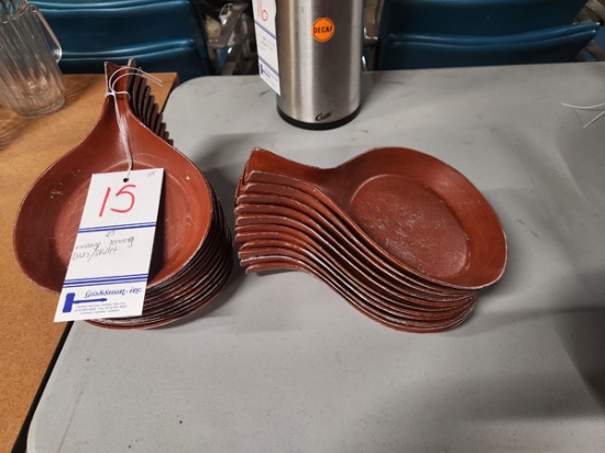 25 SERVING SKILLETS