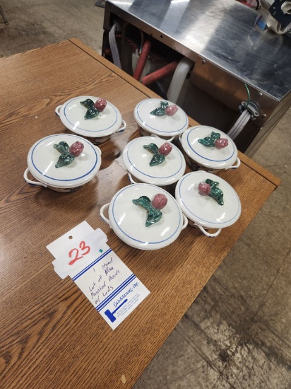 SET OF HAND PAINTED SERVEWARE