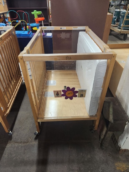 COMMUNITY PLAYTHINGS G257 CRIB