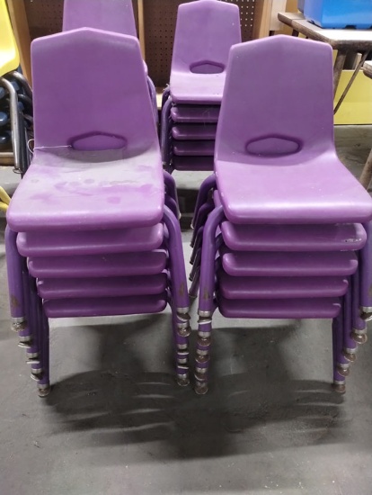 LOT OF 10 PURPLE SMALL KID STACK CHAIRS