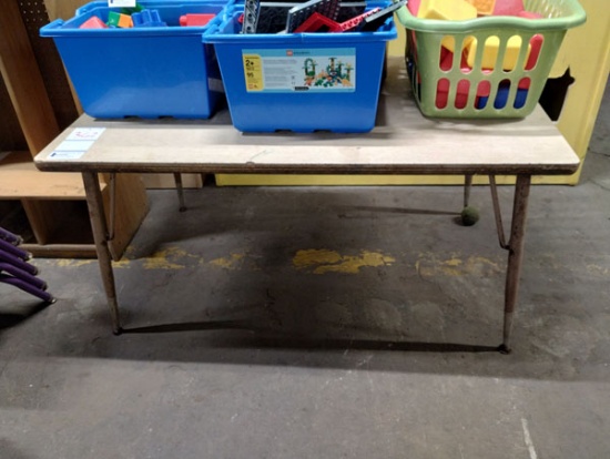 TABLE 48"x30"x24"