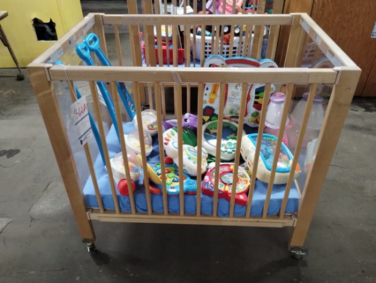 COMMUNITY PLAYTHINGS BACKSAFE CLEAR VIEW CRIB 40"x26"x37x