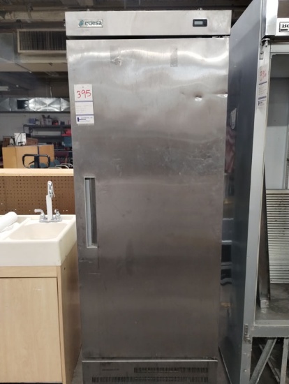 EDESA COMMERCIAL REFRIGERATOR  MODEL: EDR-1