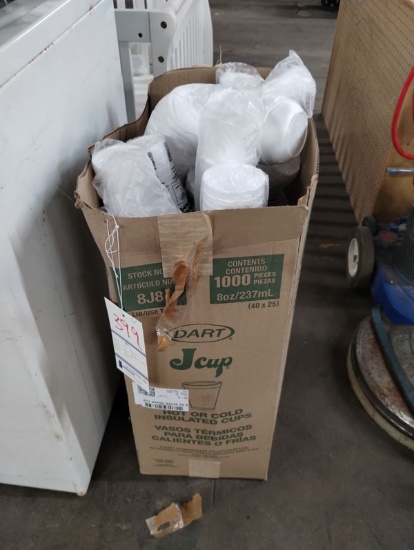 BOX OF ASST DART PAPER CUPS AND SMALL BOWLS