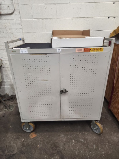 BRETFORD LAP30 LAPTOP CART - MODEL LAP30ERBFR-GM - 42.5" X 24" X 50.5"