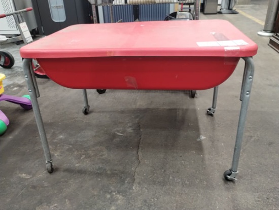SAND TABLE WITH TOYS 3' X 2'