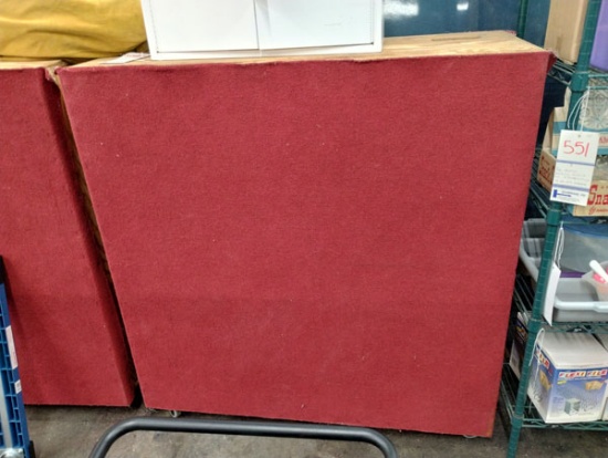 PORTABLE STAGE 48" X 19" X 51"