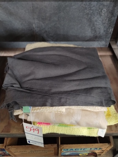 LOT OF QUILTS AND BLANKETS