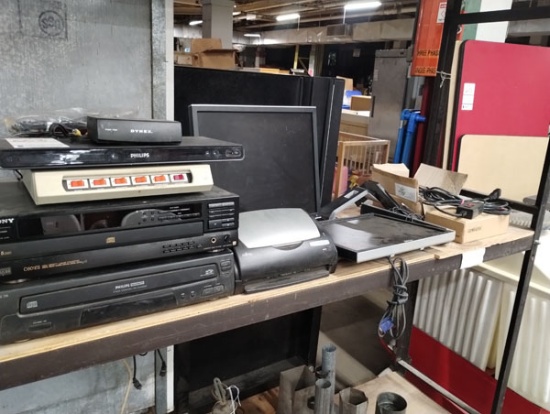LOT OF ELECTRONICS