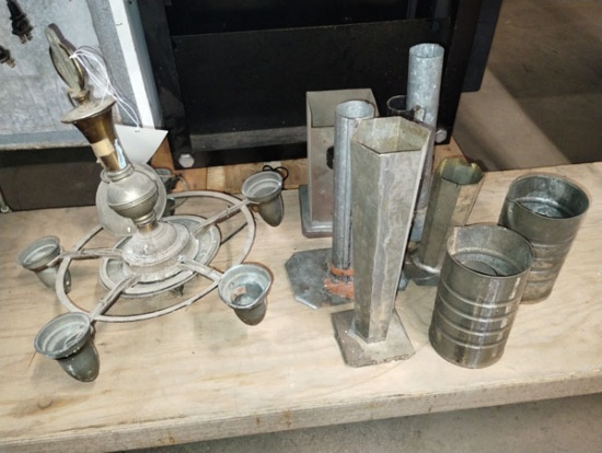 VINTAGE MIXED METAL LIGHT FIXTURE AND ASSORTED METAL VASES