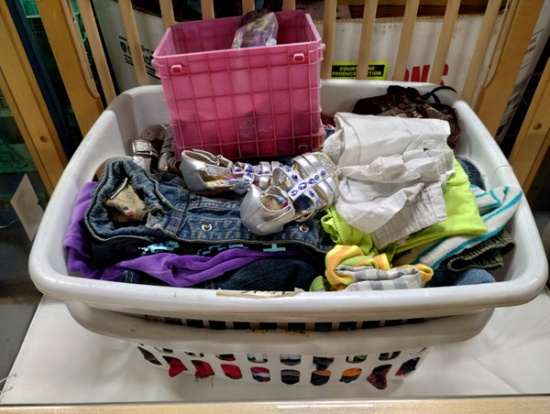 2 BASKETS OF KIDS CLOTHING AND SHOES