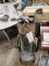 SET OF GOLF CLUBS AND BAG