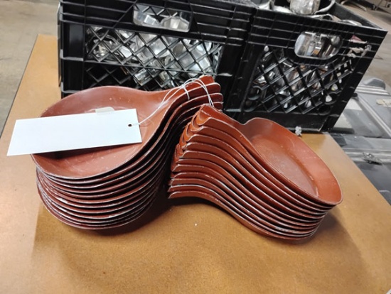 25 SERVING SKILLETS