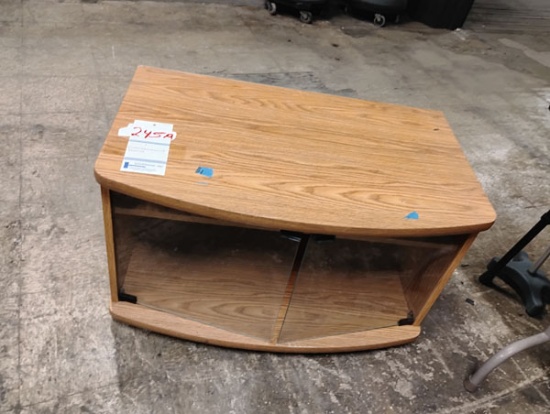 ENTERTAINMENT STAND