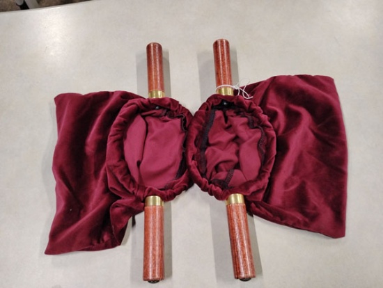 SET OF RED VELVET BAGS
