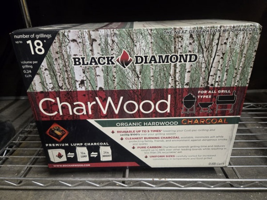 5 LARGE BOXES OF BLACK DIAMOND ORANIC HARDWOOD CHARCOAL - 18 GRILLS