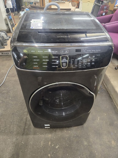 SAMSUNG 6 CU FT SMART WASHER WITH FLEX WASH - MODEL WV60M9900AV/A5
