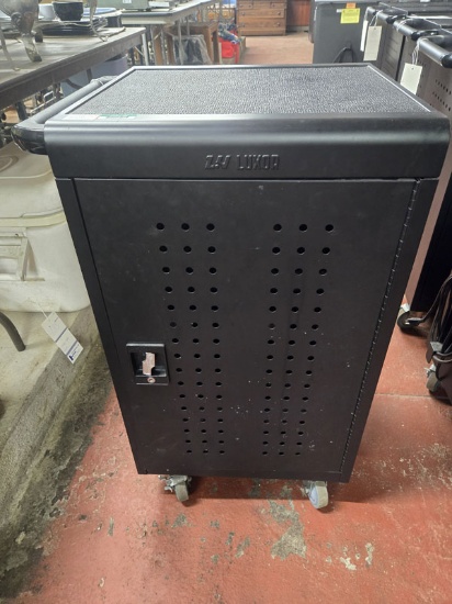 L.V. LUXOR LAPTOP CART 24" X 21" X 38"