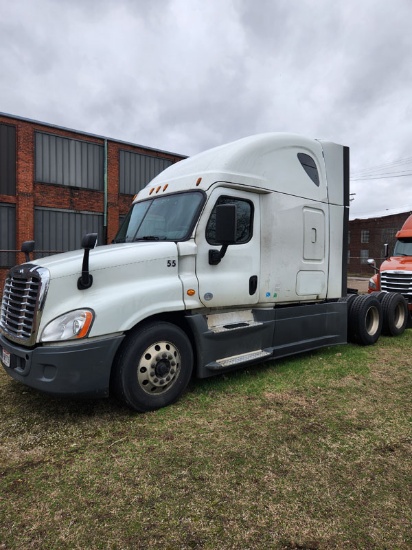 2017 Freightliner Cascadia 125