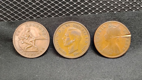 3 FOREIGN COINS - 1944 U.S. MINT ONE CENTAVO FILIPINAS COIN, 1941 GEORGE VI HALF PENNY, 1899 ANNA IN
