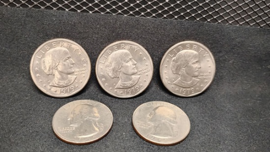 (5) COINS - 1979-P SUSAN B ANTHONY DOLLAR COINS MARKED "FG" AND (2) WASHINGTON QUARTERS 1965 AND 196