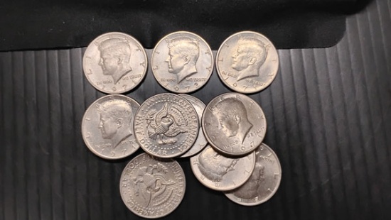(11) U.S. KENNEDY HALF DOLLARS 1971-1979 - D AND NO MINT MARKS
