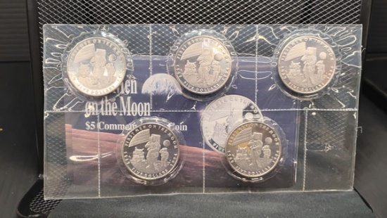 (5) UNCIRCULATED 1994 25TH ANNIVERSARY $5 FIRST MEN ON THE MOON COMMEMORATIVE COINS FROM THE REPUBLI