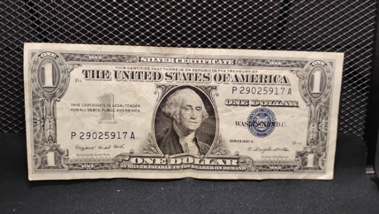 U.S. 1957-A BLUE SEAL $1 SILVER CERTIFICATE - SERIAL # P29025917A