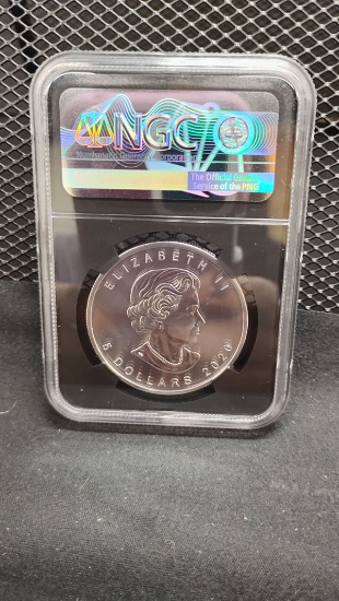 CANADIAN 2020-W  $5 BURNISHED MAPLE LEAF FIRST RELEASE COIN - MS70