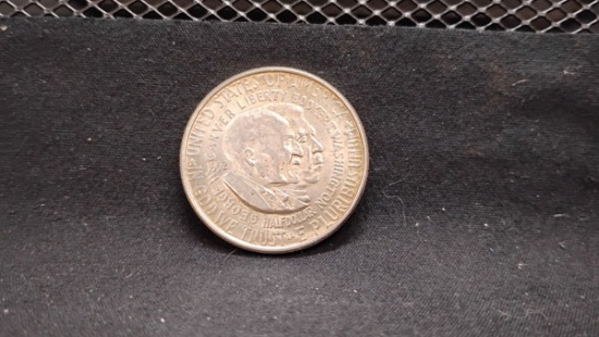 U.S. 1952 WASHINGTON CARVER COMMEMORATIVE SILVER HALF DOLLAR - NO MINT MARK
