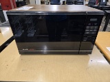 SHARP CAROUSEL II MICROWAVE - MODEL R-5E80