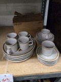SET OF DISHES