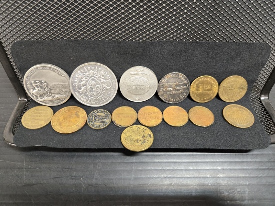 15 NOVELTY COLLECTOR COINS