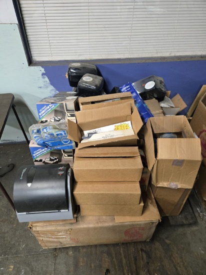 SKID OF MISCELLANEOUS - OFFICE SUPPLIES, EDUCATIONAL PIECES, PIECES OF RUGS, HOUSEHOLD, AND MORE