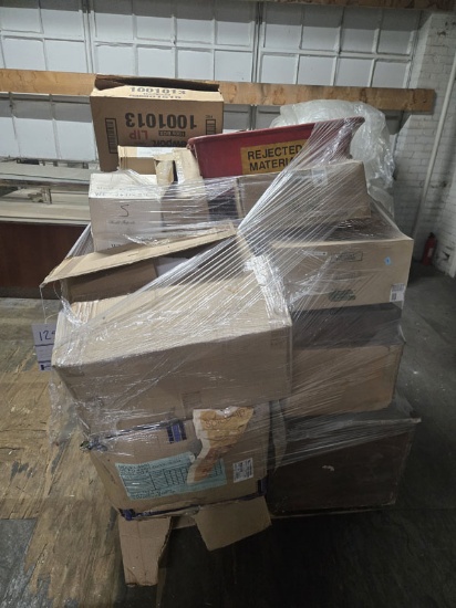 SKID OF MISCELLANEOUS - BOOKS, LIGHTING, RETAIL DISPLAYS ITEMS, WOOD CHEST, AND MORE