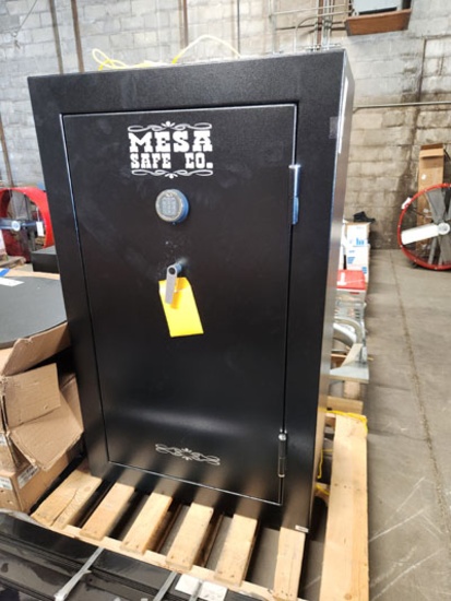 MESA SAFE - AS IS - DOOR NEEDS TO BE REMOVED TO OPEN SAFE