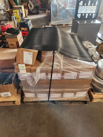 SKID OF WEARWELL ULTRASOFT CORRUGATED SPONGECOAT MATS