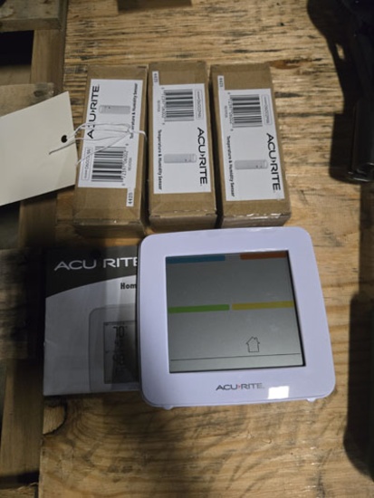 3 Acu-Rite Temperature & Humidity Sensors W/ Environment Display 06043