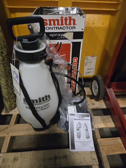 Smith Contractor Sprayer W/ Viton