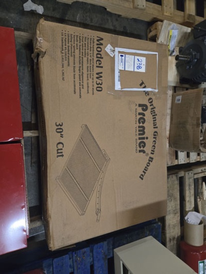 Premier The Original Green Board 30" Haevy Duty Wood Trimmer Mod: W30