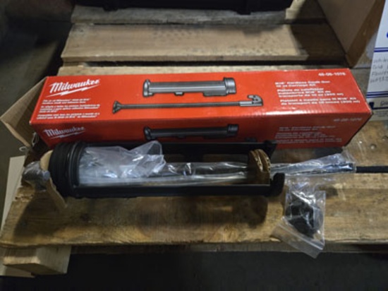 MILWAUKEE M18 CORDLESS GAULK GUN 10 oz CARRIAGE KIT 48-08-1076