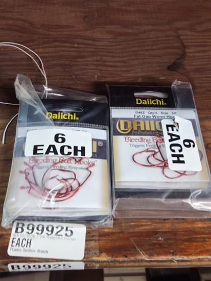 12 PACKS OF DAIICHI FAT GAP WORM HOOKS SIZE 2/0 & 3/0