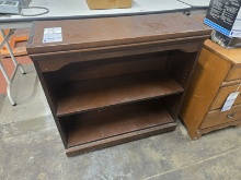 2 SHELF BOOKCASE 3' X 13" X 3'