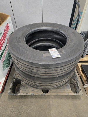2 Bridgestone R268 295/75r 22.5 Tires