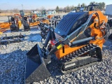 LandHonor Mini Skid Steer Loader