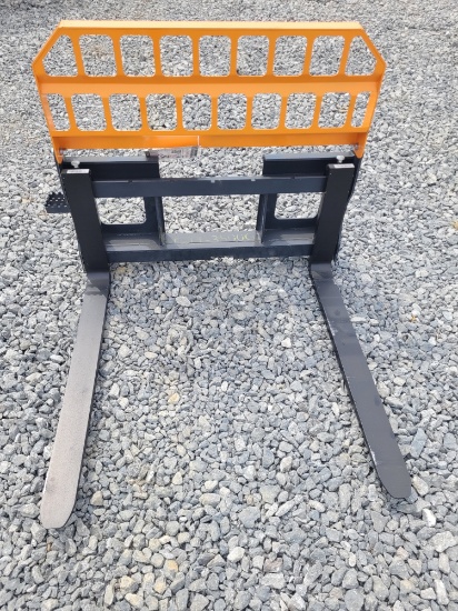 Skid Steer Pallet Fork