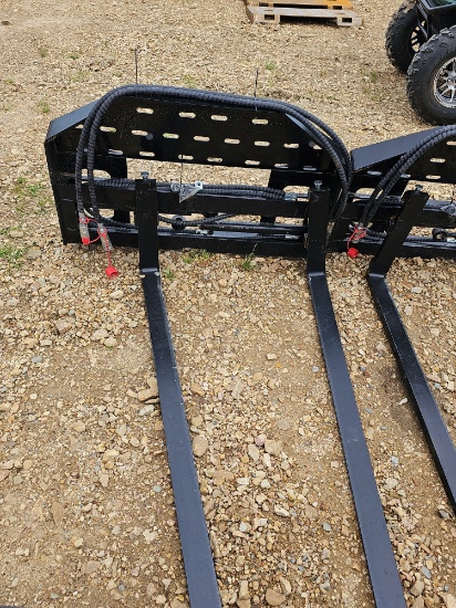 Future Side Shift Skid Steer Pallet Fork