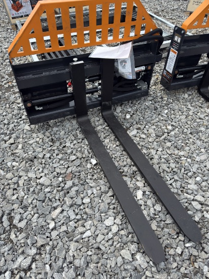 Wolverine Hydraulic Pallet Forks